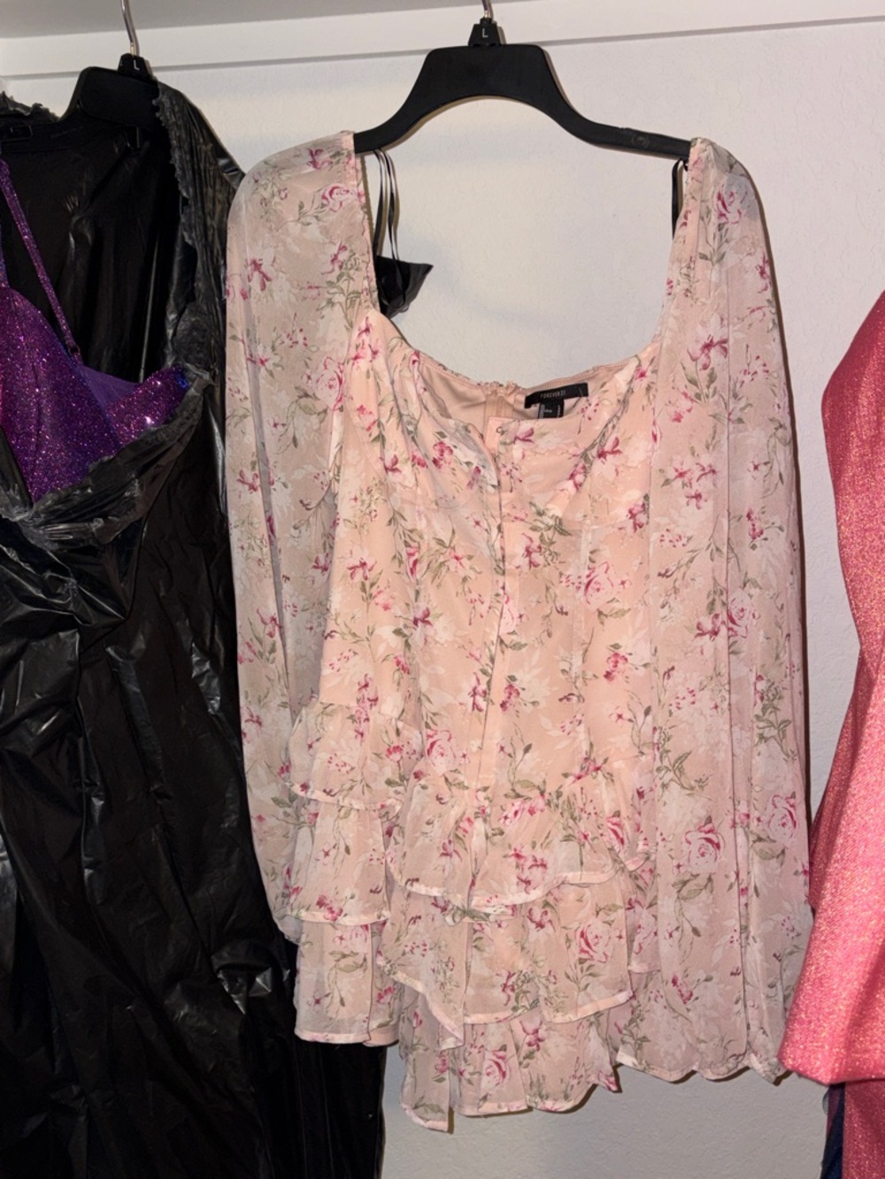 Forever 21 Pink Floral Peasant Blouse